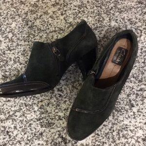 Suede Clark’s (artisan)